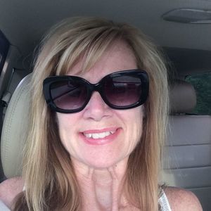 Meet your Posher, Jan